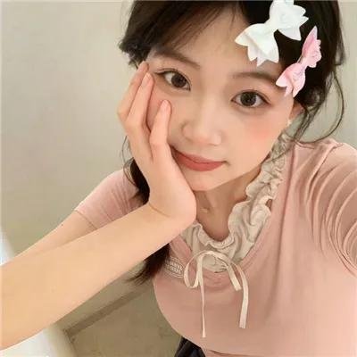 阳光中的青时雨