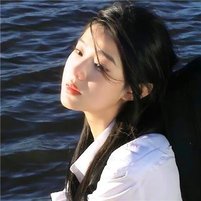 津津井小姐